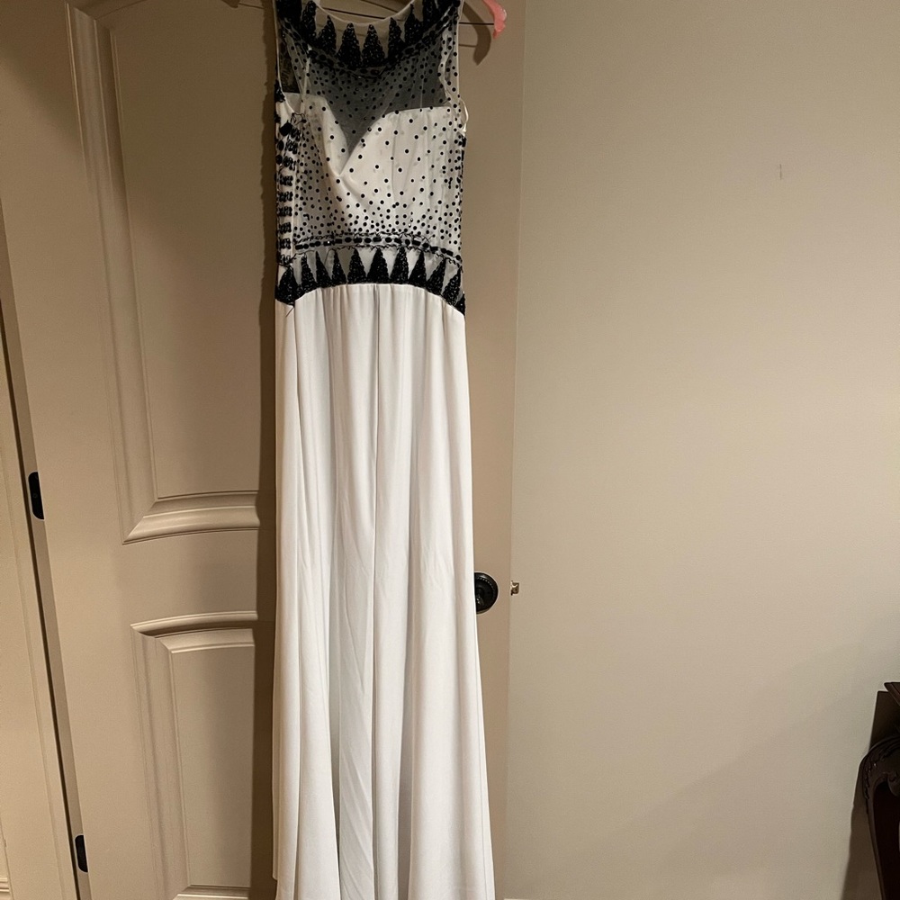 Prom Dress - Picture 3 of 4